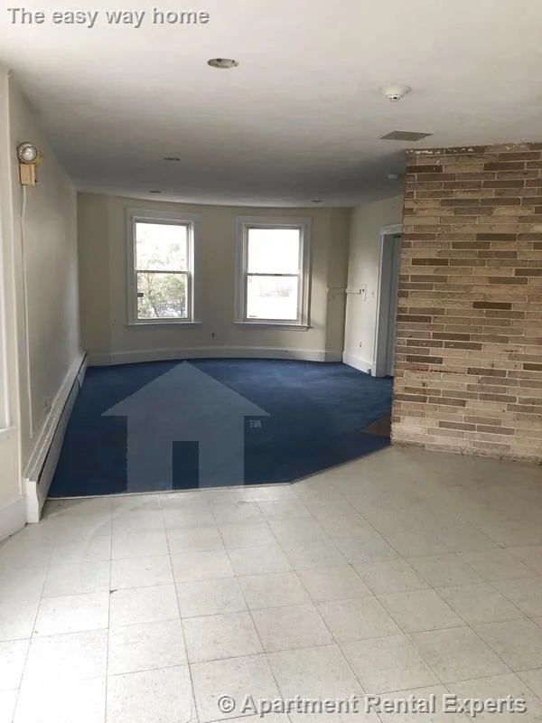 7 bed, 3 bath apartment for rent at 187 Central St, Winter Hill — photo 3 of 10