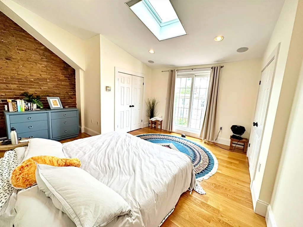 2 bed, 1.5 bath apartment for rent at 187 Everett St Unit 2, East Boston — photo 10 of 16