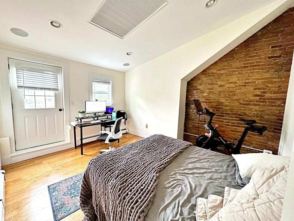 2 bed, 1.5 bath apartment for rent at 187 Everett St Unit 2, East Boston — photo 8 of 16