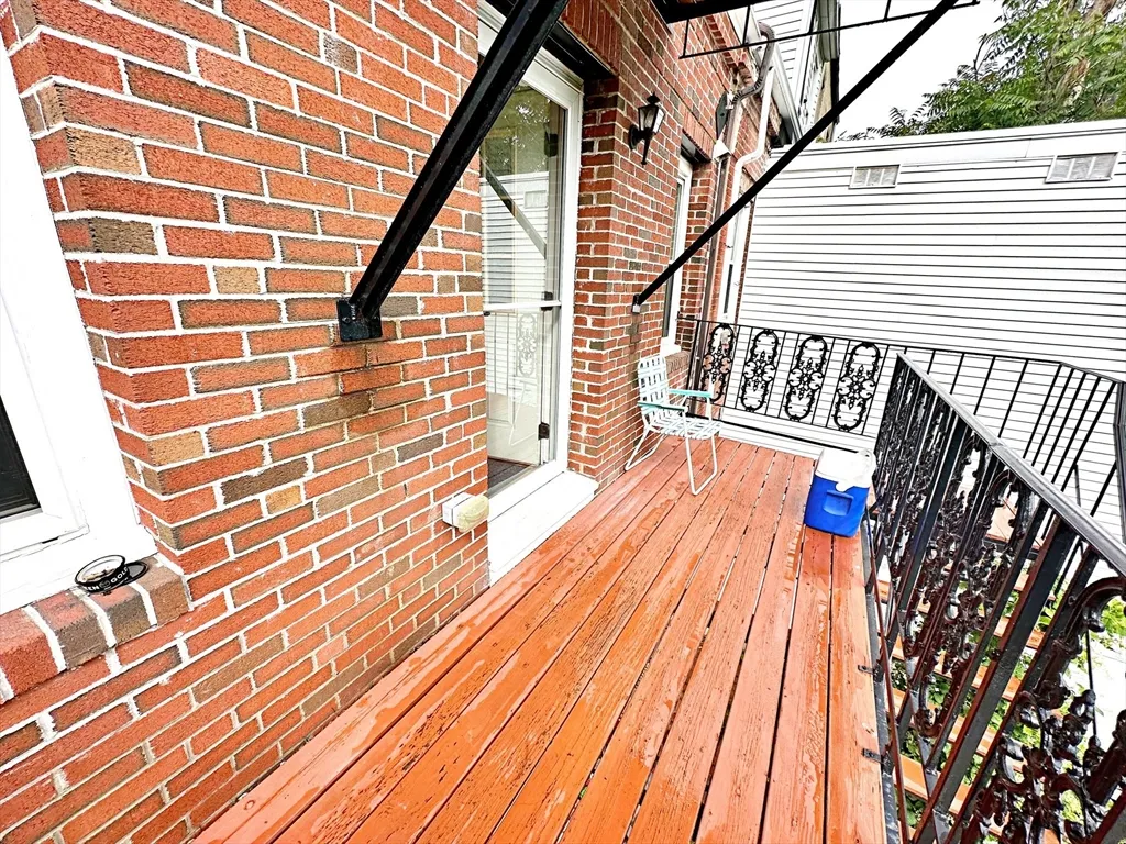2 bed, 1.5 bath apartment for rent at 187 Everett St Unit 2, East Boston — photo 14 of 16