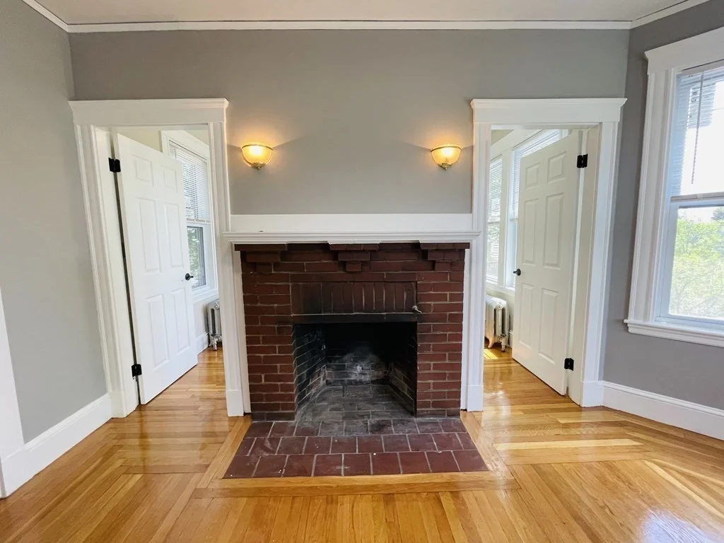 4 bed, 2 bath apartment for rent at 187 Fellsway W Unit 2, Medford — photo 2 of 28