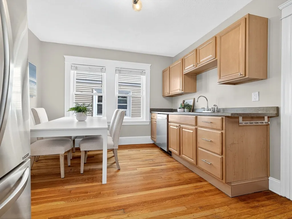 2 bed, 1 bath apartment for rent at 187 Florence St Unit 2L, Roslindale — photo 6 of 13