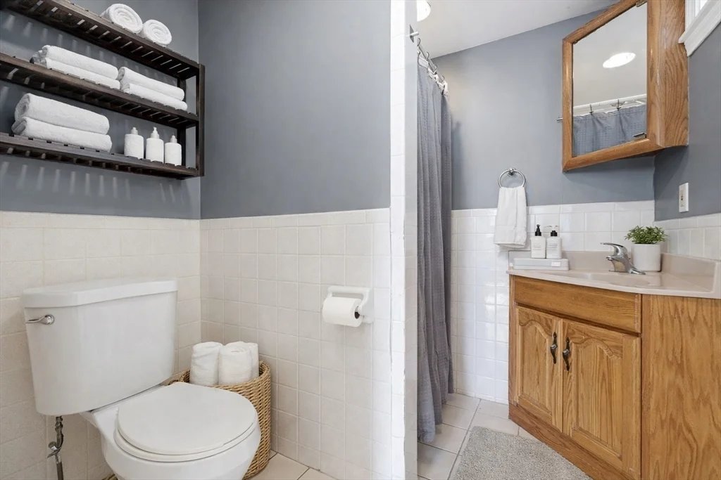 2 bed, 2 bath apartment for rent at 187 Hampshire St, Inman Square — photo 11 of 14