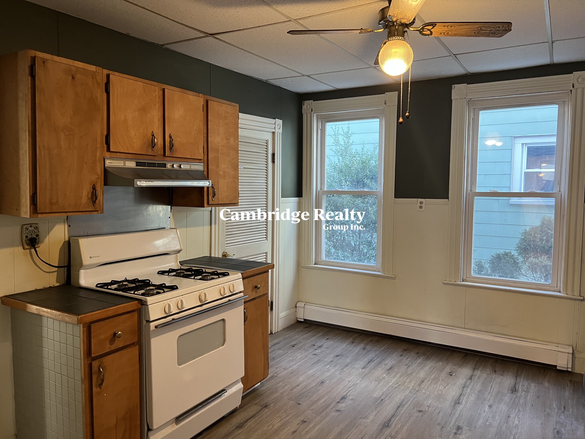 2 bed, 1 bath apartment for rent at 187 Highland Ave Unit 1T, Spring Hill — photo 2 of 12