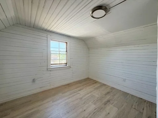 3 bed, 1 bath apartment for rent at 187 Liberty St Unit 187, Quincy — photo 12 of 15
