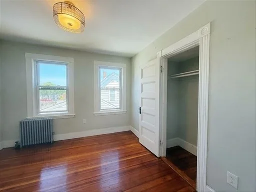 3 bed, 1 bath apartment for rent at 187 Liberty St Unit 187, Quincy — photo 8 of 15