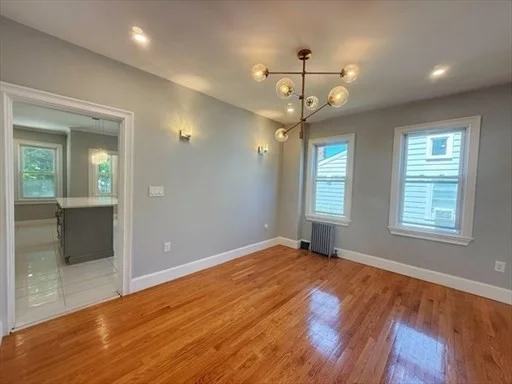 3 bed, 1 bath apartment for rent at 187 Liberty St Unit 187, Quincy — photo 4 of 15