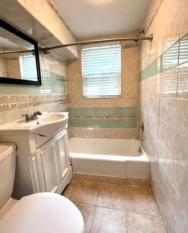 1 bed, 1 bath apartment for rent at 187 Maverick St Unit 1, East Boston — photo 4 of 4