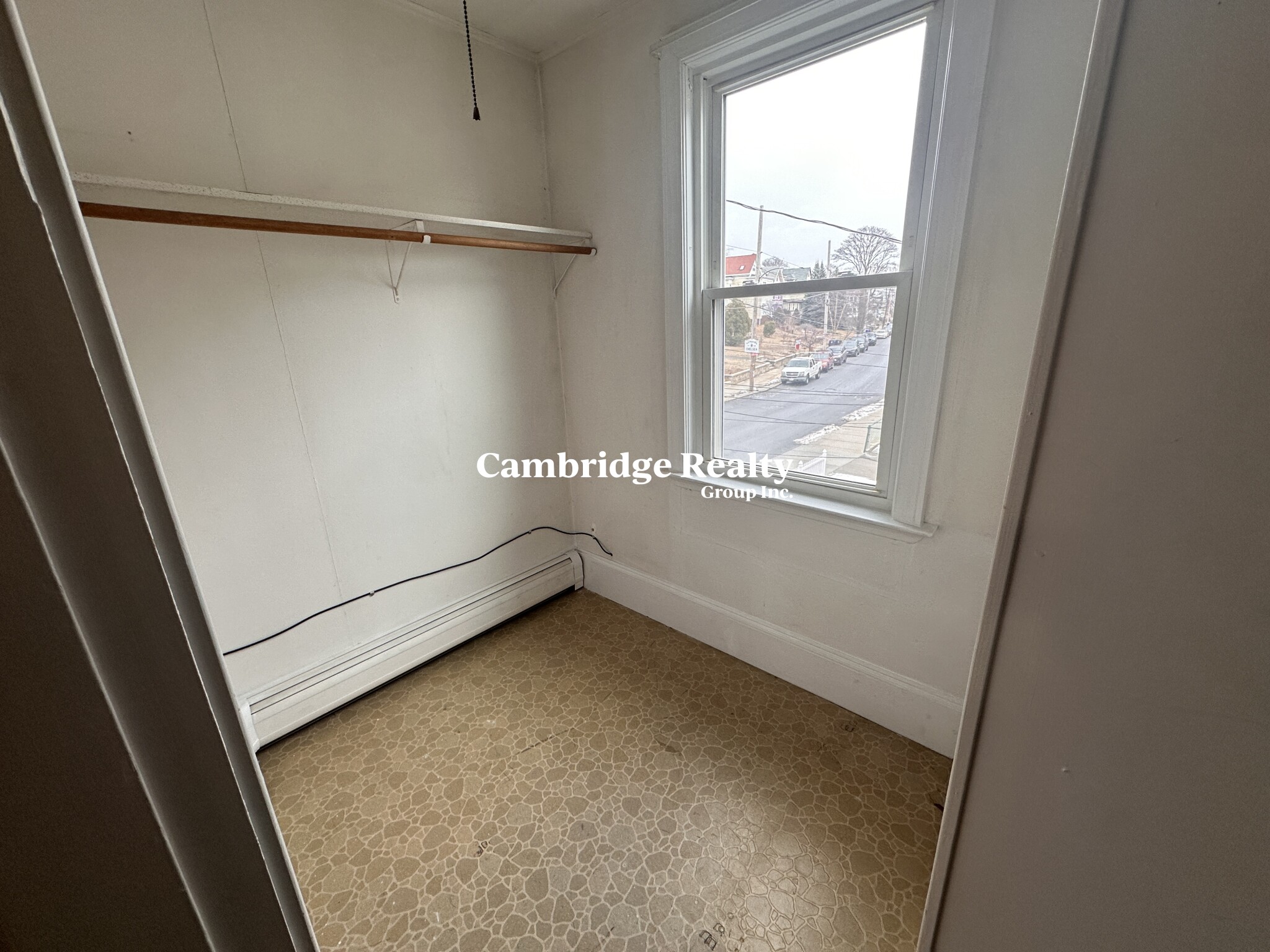 3 bed, 1 bath apartment for rent at 187 Nichols St Unit 2, Everett — photo 7 of 25