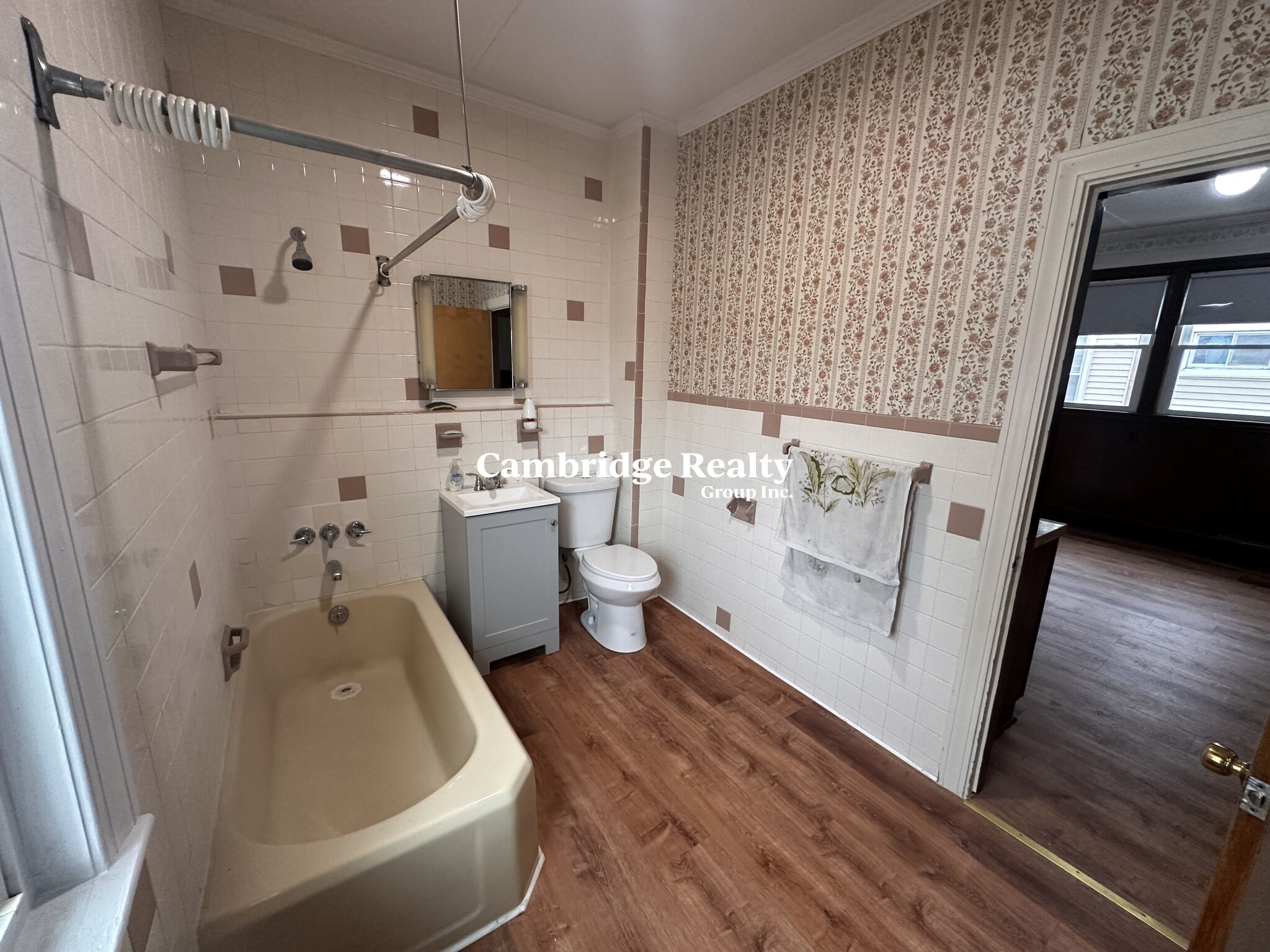 3 bed, 1 bath apartment for rent at 187 Nichols St Unit 2, Everett — photo 23 of 25