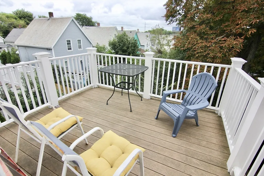 3 bed, 1 bath apartment for rent at 187 Parsons St Unit 187, Brighton — photo 10 of 11