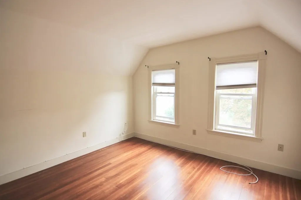 3 bed, 1 bath apartment for rent at 187 Parsons St Unit 187, Brighton — photo 7 of 11