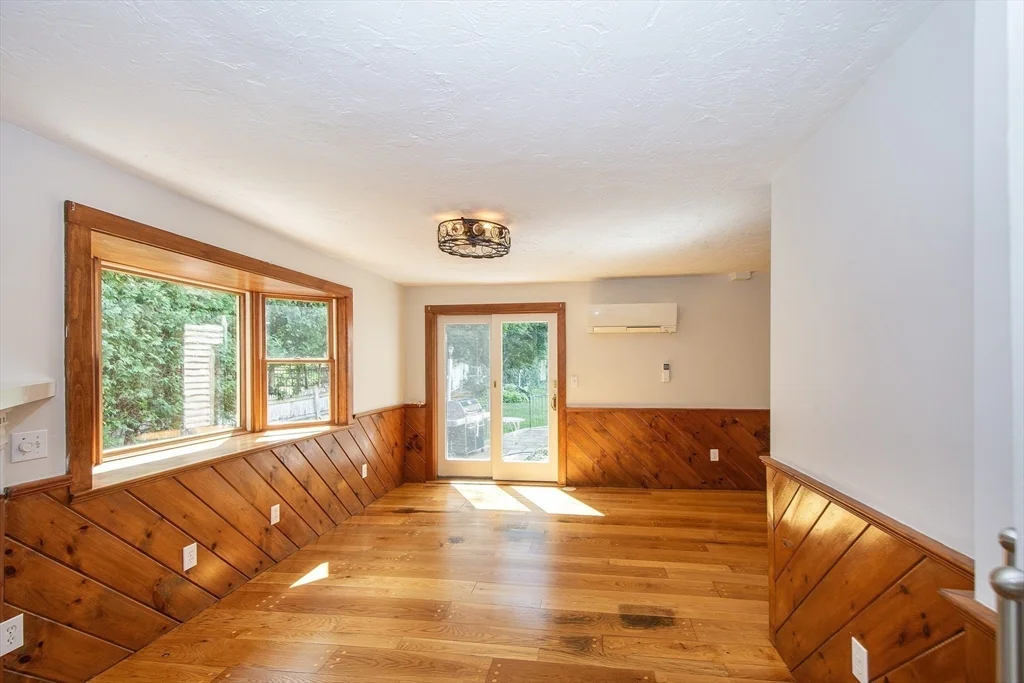 3 bed, 2 bath apartment for rent at 187 S Main St Unit 1, Cohasset — photo 15 of 42