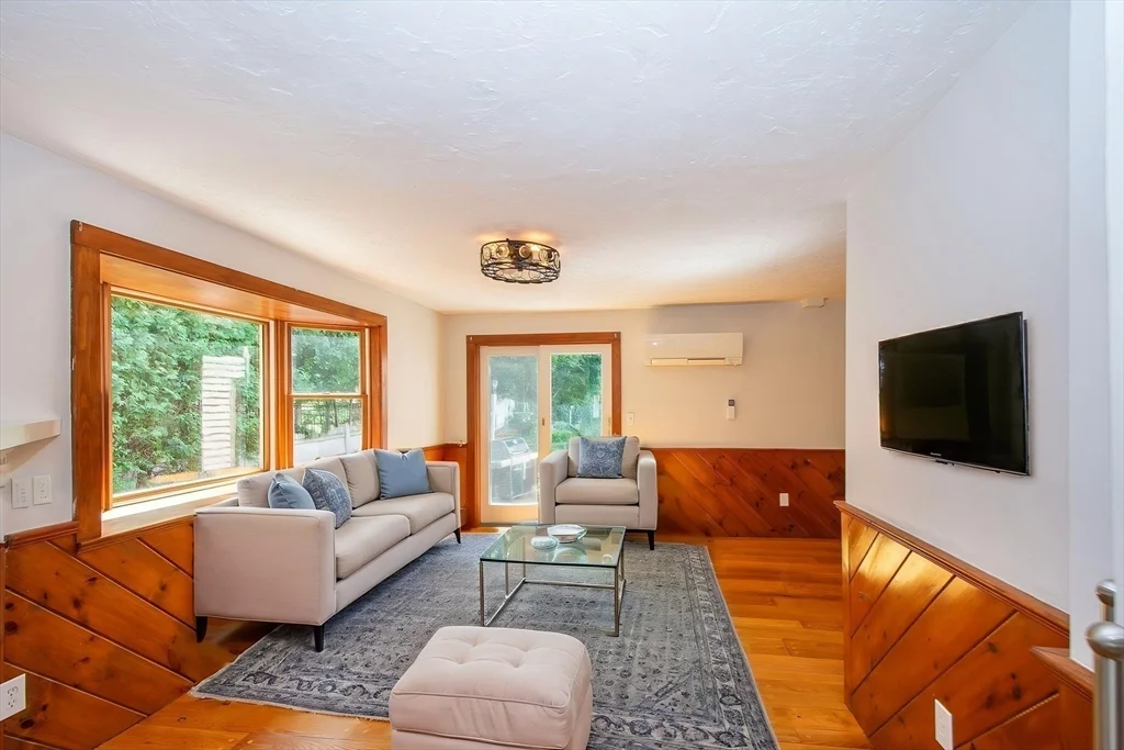 3 bed, 2 bath apartment for rent at 187 S Main St Unit 1, Cohasset — photo 14 of 42