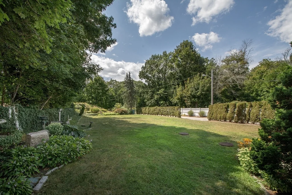 3 bed, 2 bath apartment for rent at 187 S Main St Unit 1, Cohasset — photo 8 of 42