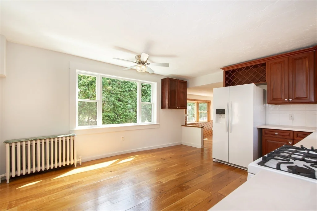 3 bed, 2 bath apartment for rent at 187 S Main St Unit 1, Cohasset — photo 13 of 42