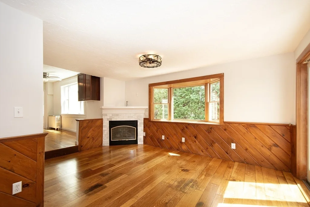 3 bed, 2 bath apartment for rent at 187 S Main St Unit 1, Cohasset — photo 17 of 42