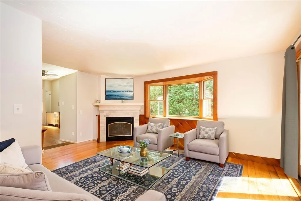 3 bed, 2 bath apartment for rent at 187 S Main St Unit 1, Cohasset — photo 16 of 42
