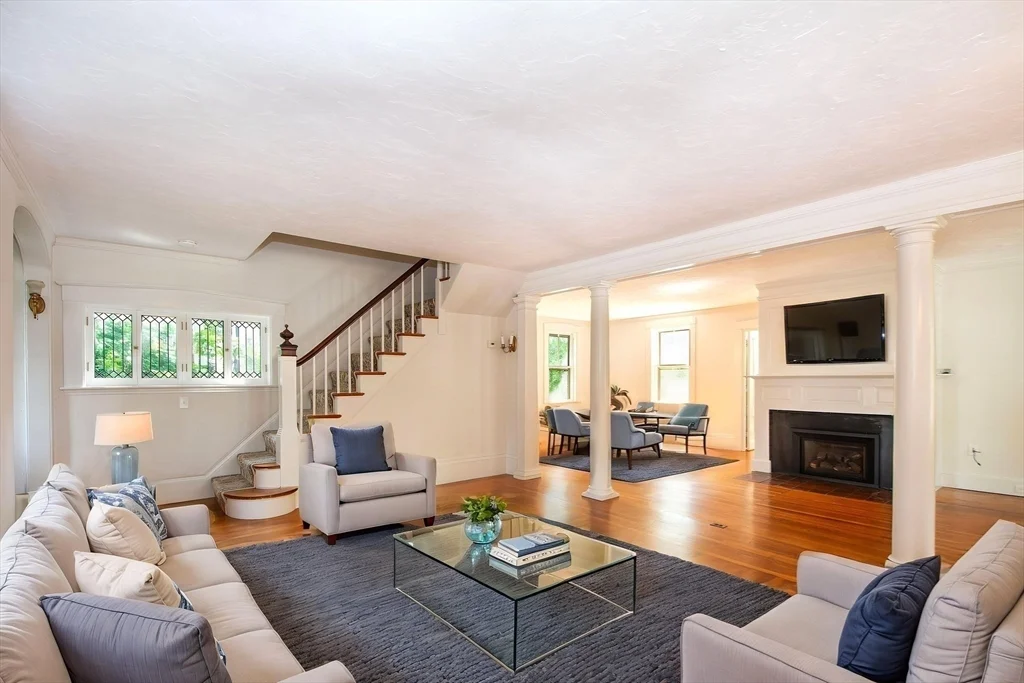 3 bed, 2 bath apartment for rent at 187 S Main St Unit 1, Cohasset — photo 29 of 42