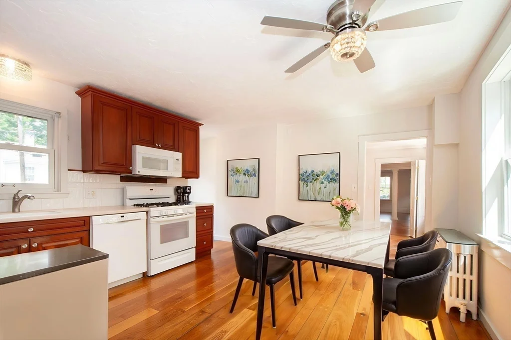 3 bed, 2 bath apartment for rent at 187 S Main St Unit 1, Cohasset — photo 10 of 42