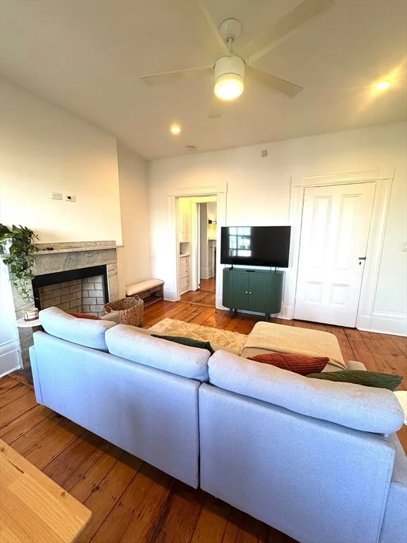 1 bed, 1 bath apartment for rent at 187 Webster St Unit Unit 3, East Boston — photo 5 of 7