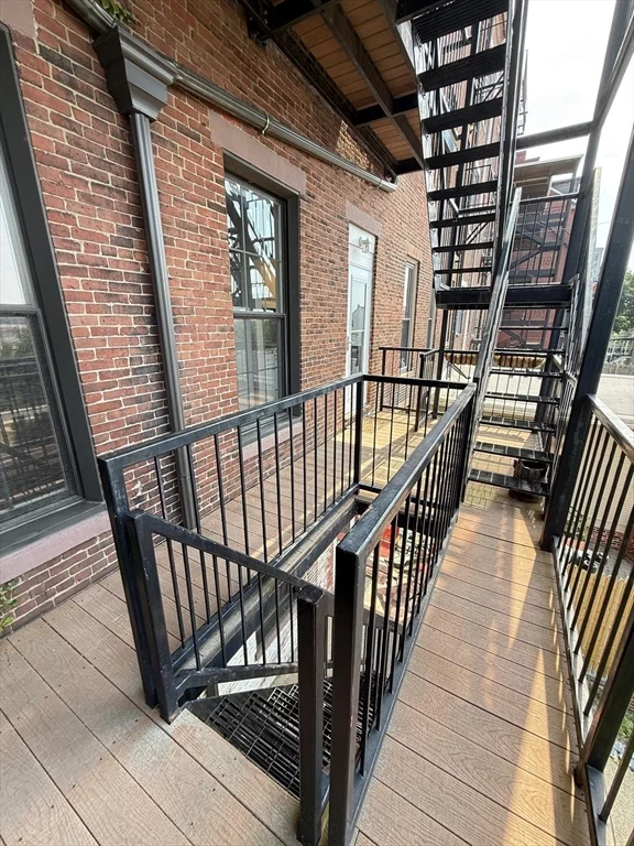 1 bed, 1 bath apartment for rent at 187 Webster Unit 2, East Boston — photo 18 of 20