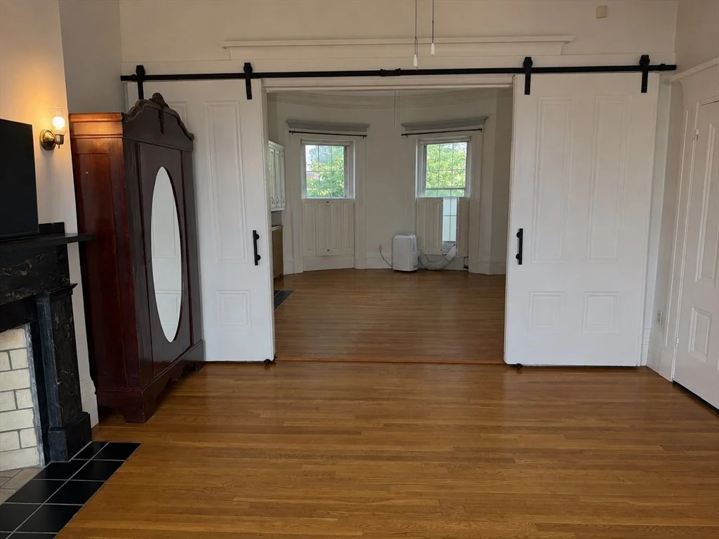 1 bed, 1 bath apartment for rent at 187 Webster Unit 2, East Boston — photo 3 of 20