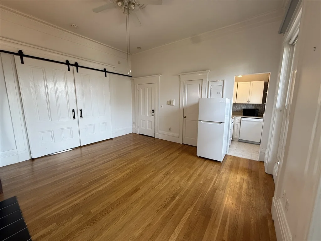 1 bed, 1 bath apartment for rent at 187 Webster Unit 2, East Boston — photo 2 of 20