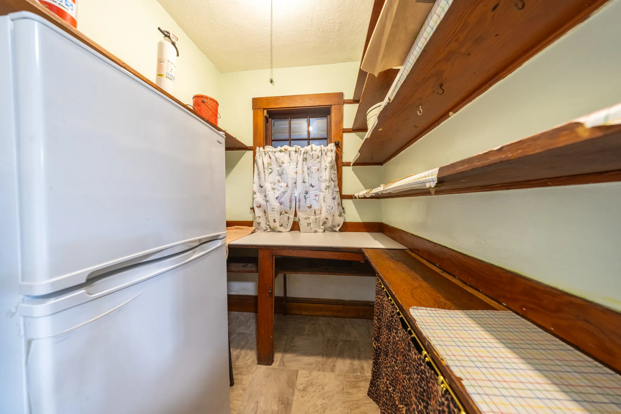 3 bed, 1 bath apartment for rent at 1876 Washington St Unit 1, Auburndale — photo 4 of 23