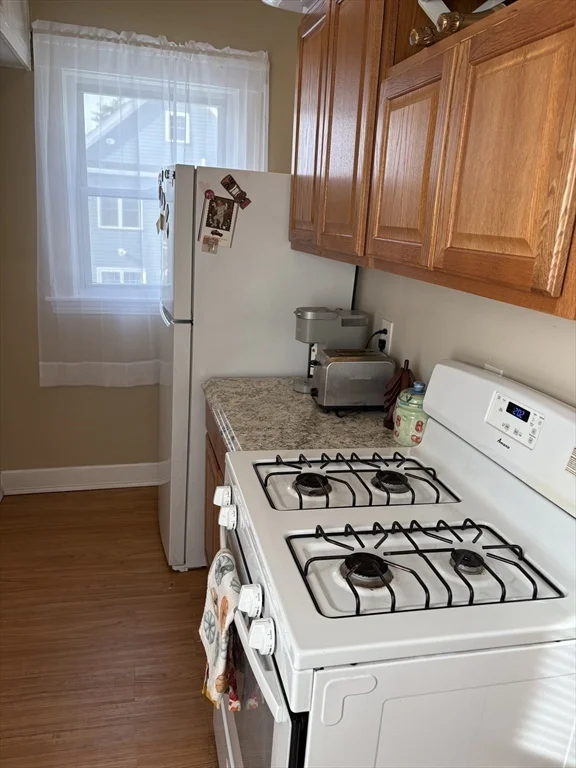 2 bed, 1 bath apartment for rent at 1877 Hyde Park Ave Unit 2, Hyde Park — photo 13 of 19