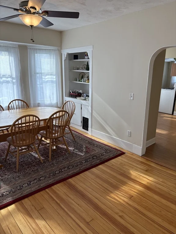 2 bed, 1 bath apartment for rent at 1877 Hyde Park Ave Unit 2, Hyde Park — photo 6 of 19
