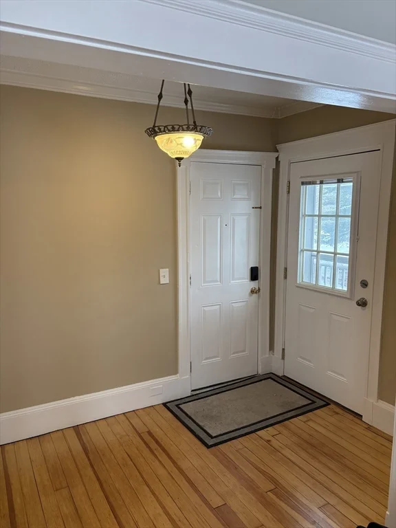 2 bed, 1 bath apartment for rent at 1877 Hyde Park Ave Unit 2, Hyde Park — photo 2 of 19