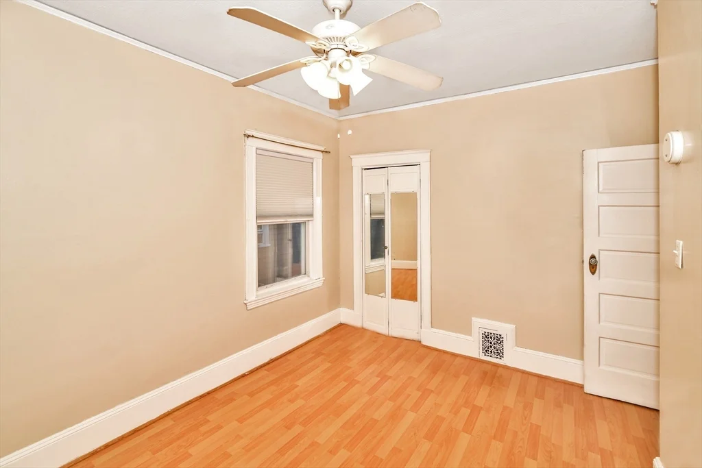 2 bed, 1 bath apartment for rent at 1877 Hyde Park Ave Unit 3, Hyde Park — photo 18 of 33