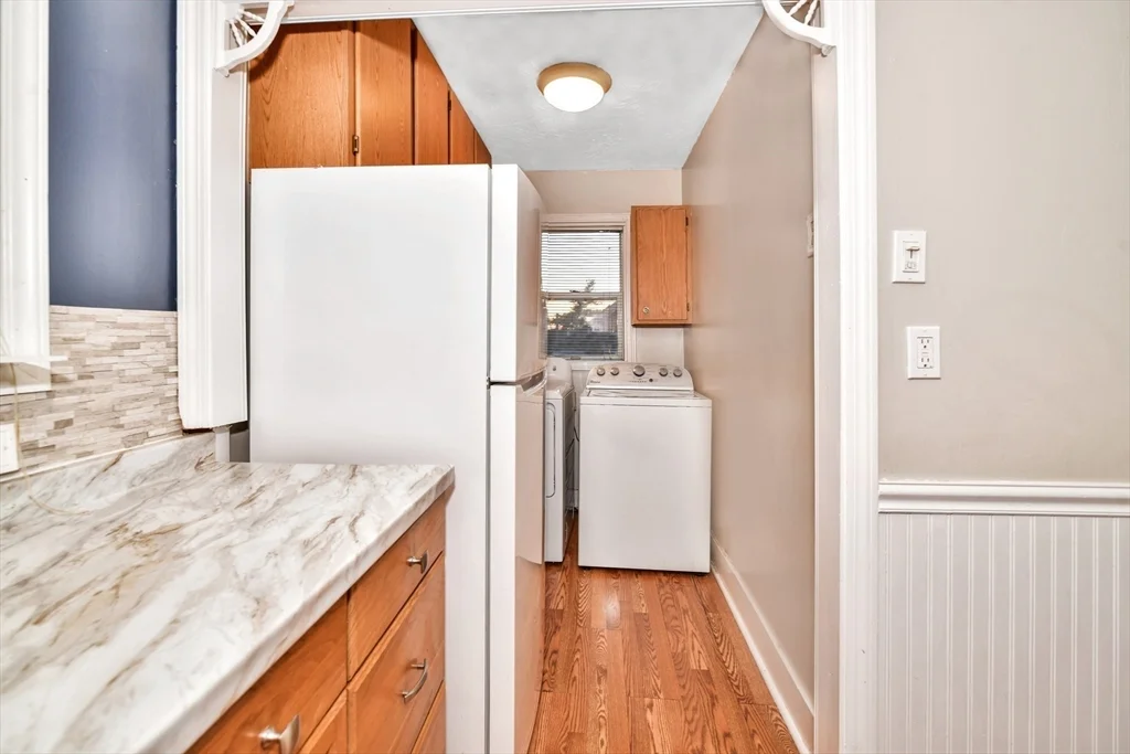2 bed, 1 bath apartment for rent at 1877 Hyde Park Ave Unit 3, Hyde Park — photo 28 of 33
