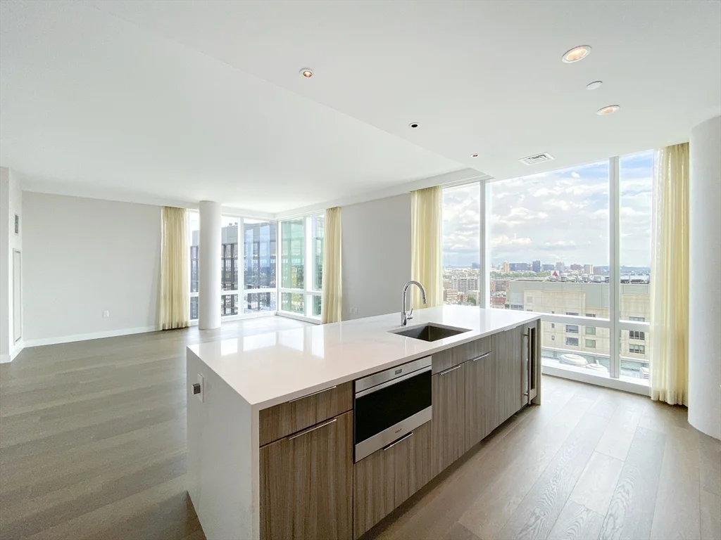 2 bed, 2 bath apartment for rent at 188 Brookline Ave Unit 19K, Fenway — photo 1 of 42