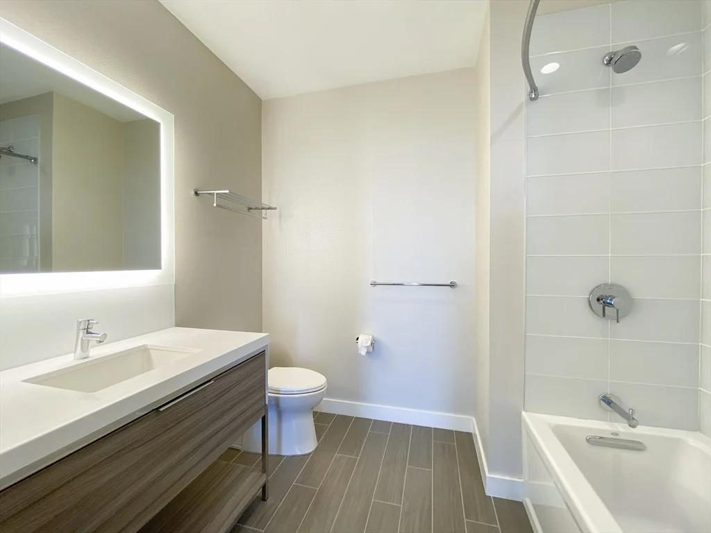 2 bed, 2 bath apartment for rent at 188 Brookline Ave Unit 19K, Fenway — photo 17 of 42