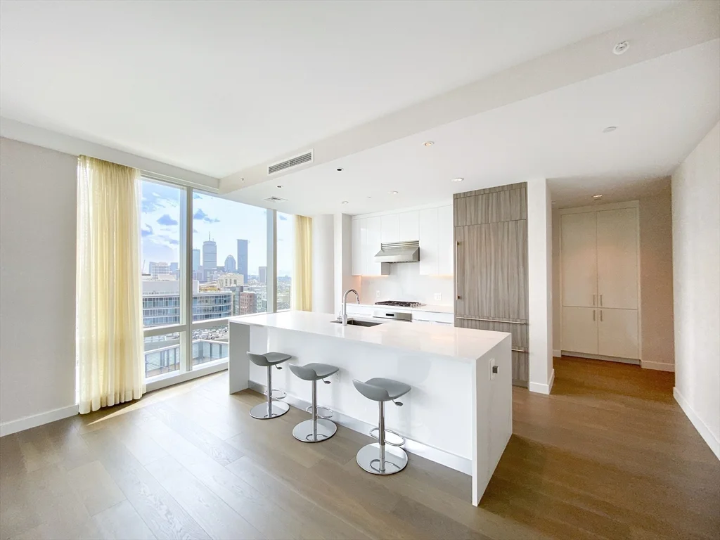 2 bed, 2 bath apartment for rent at 188 Brookline Ave Unit 19K, Fenway — photo 3 of 42