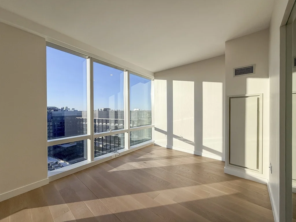 1 bed, 1 bath apartment for rent at 188 Brookline Ave Unit 20G, Fenway — photo 9 of 39