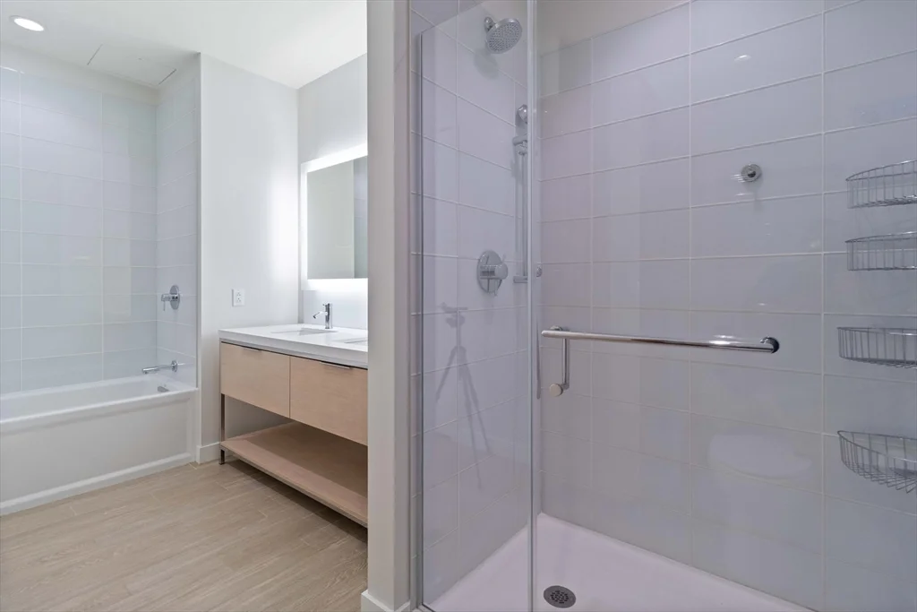 2 bed, 2 bath apartment for rent at 188 Brookline Ave Unit 20L, Fenway — photo 5 of 11