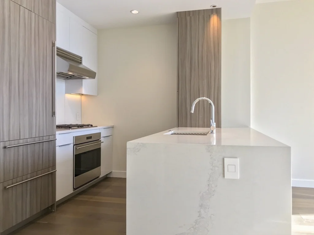 1 bed, 1 bath apartment for rent at 188 Brookline Ave Unit 21F, Fenway — photo 16 of 42