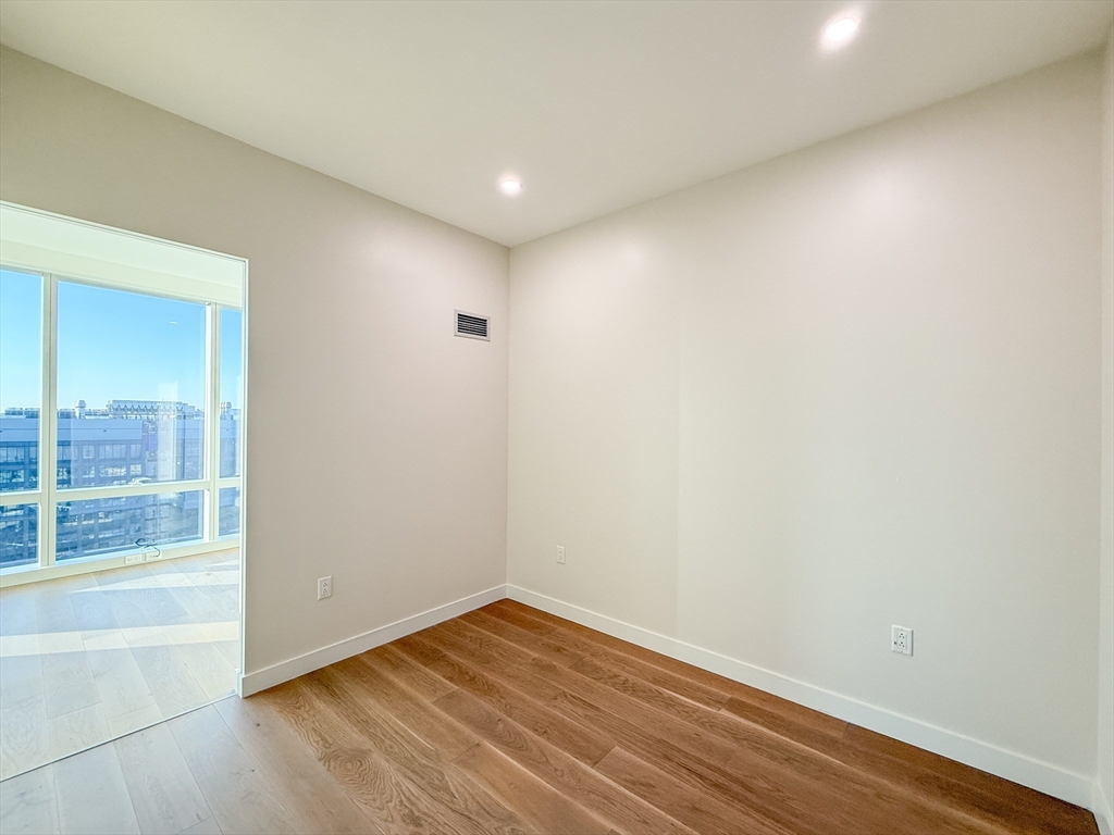 1 bed, 1 bath apartment for rent at 188 Brookline Ave Unit 24G, Fenway — photo 10 of 41