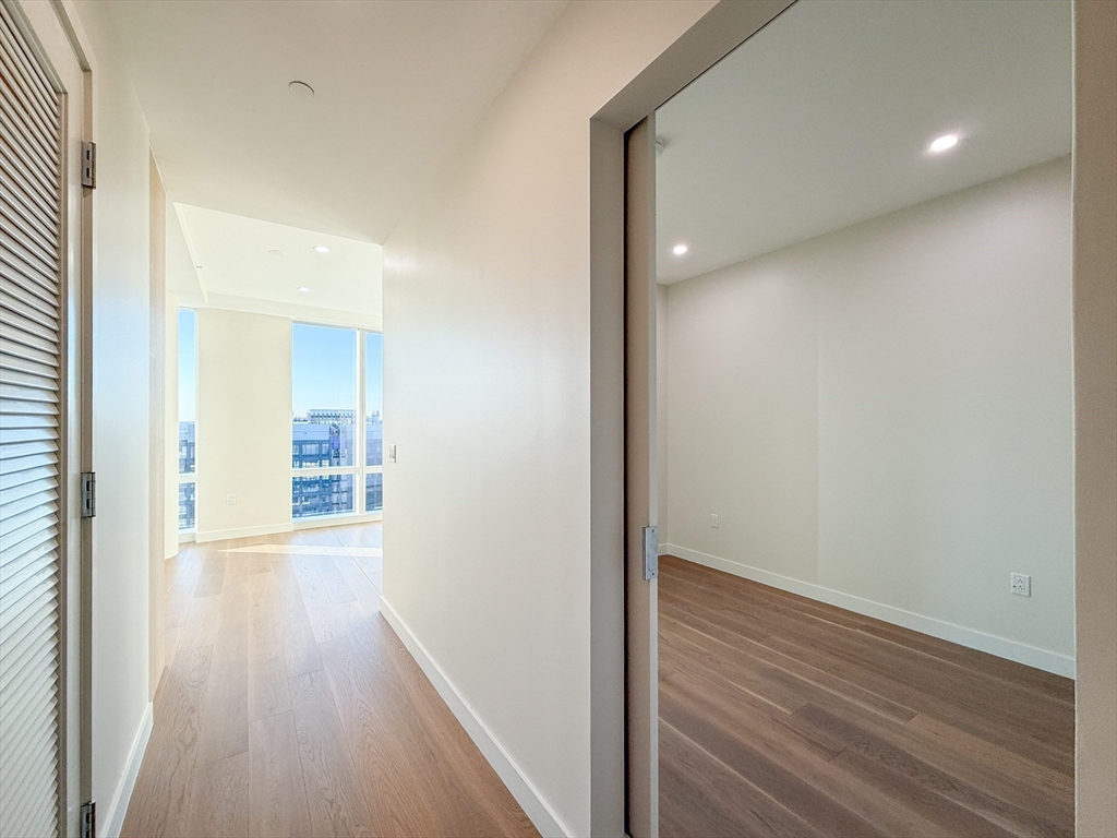 1 bed, 1 bath apartment for rent at 188 Brookline Ave Unit 24G, Fenway — photo 13 of 41