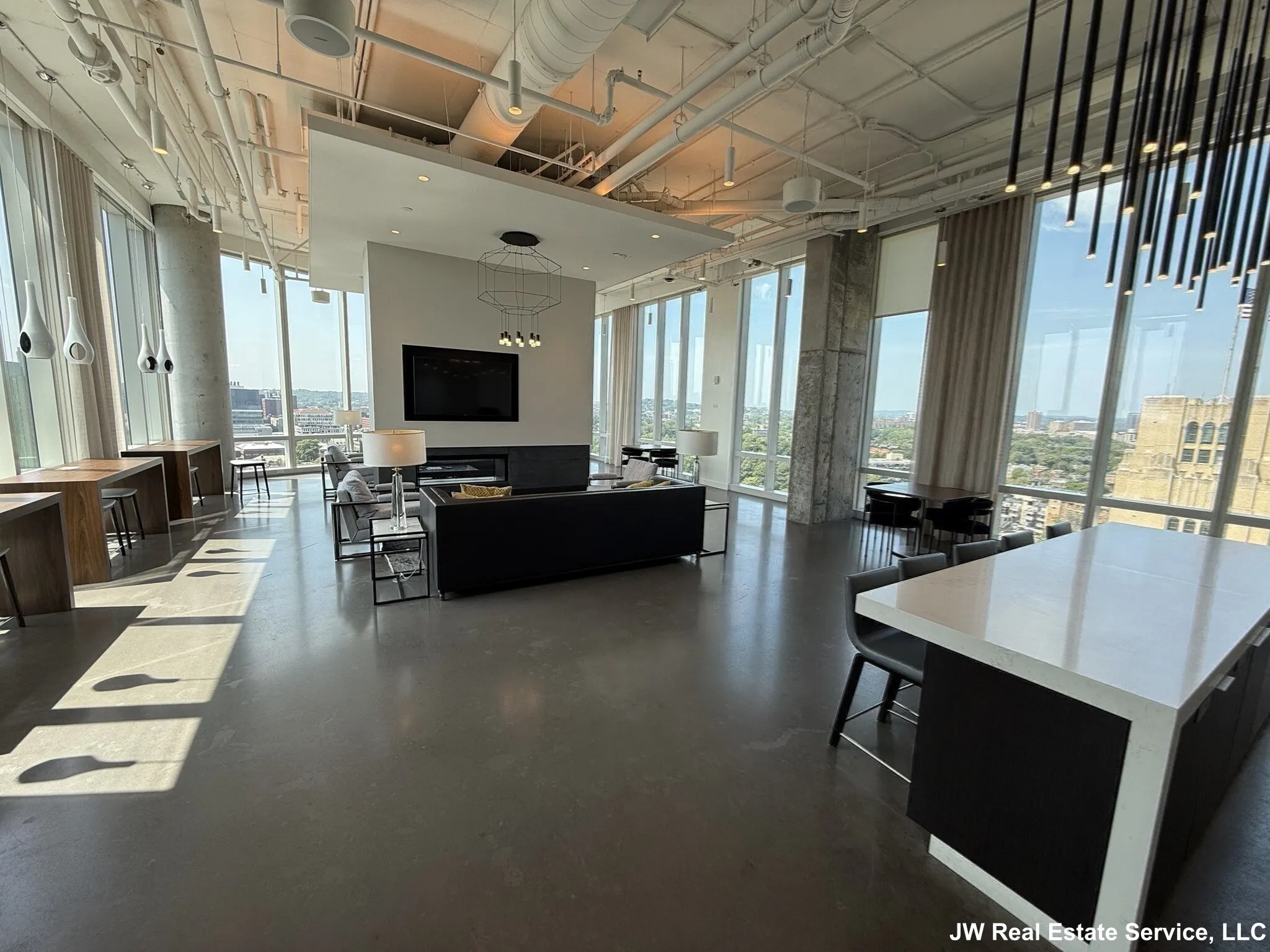 1 bed, 1 bath apartment for rent at 188 Brookline Ave Unit 27G, Fenway — photo 18 of 24