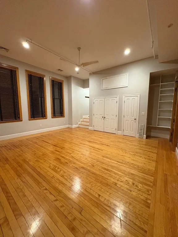 Studio bed, 1 bath apartment for rent at 188 Cabot St Unit 206, Beverly — photo 4 of 4