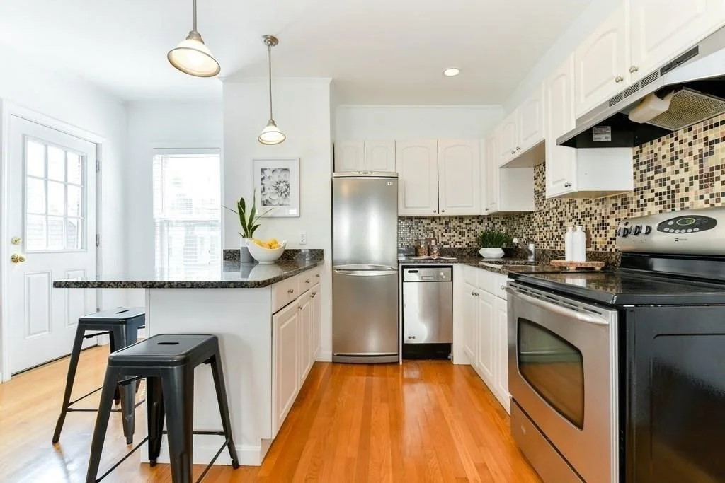 1 bed, 1 bath apartment for rent at 188 Gold St Unit 3, South Boston — photo 1 of 17