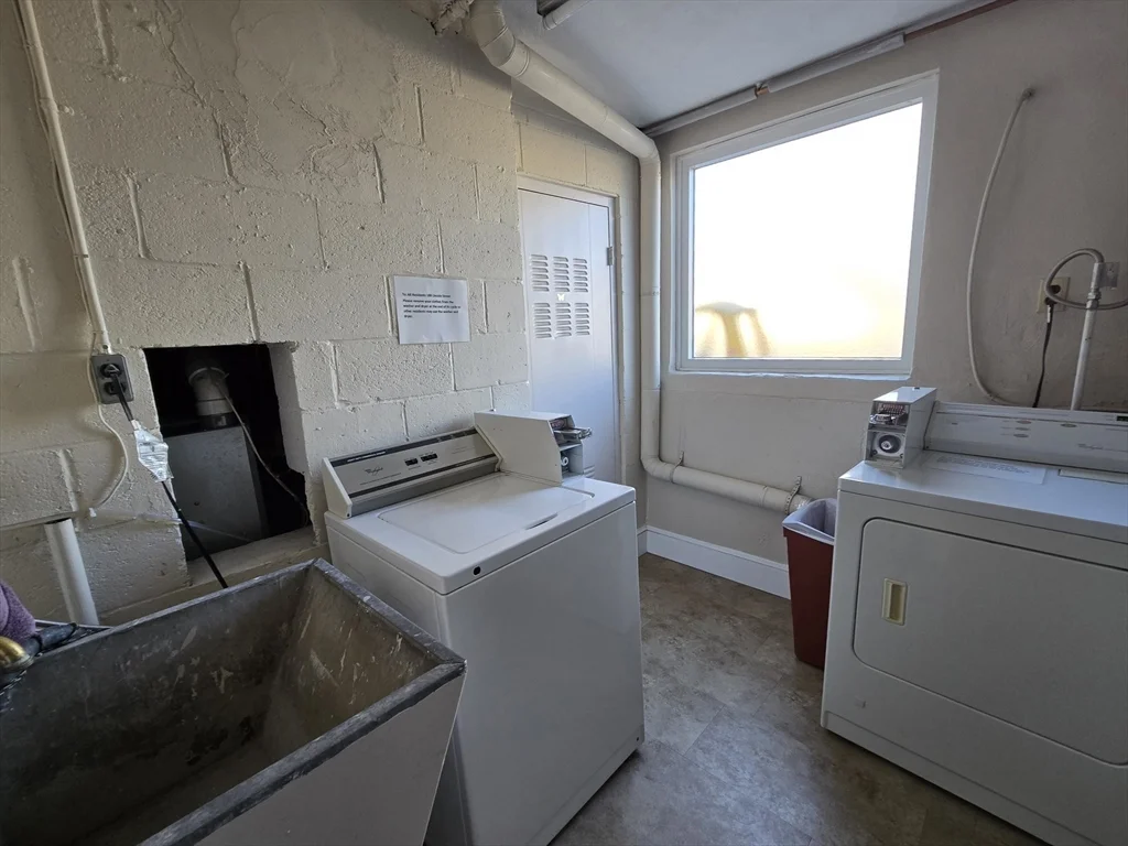 1 bed, 1 bath apartment for rent at 188 Lincoln St Unit 6, Stoughton — photo 11 of 14