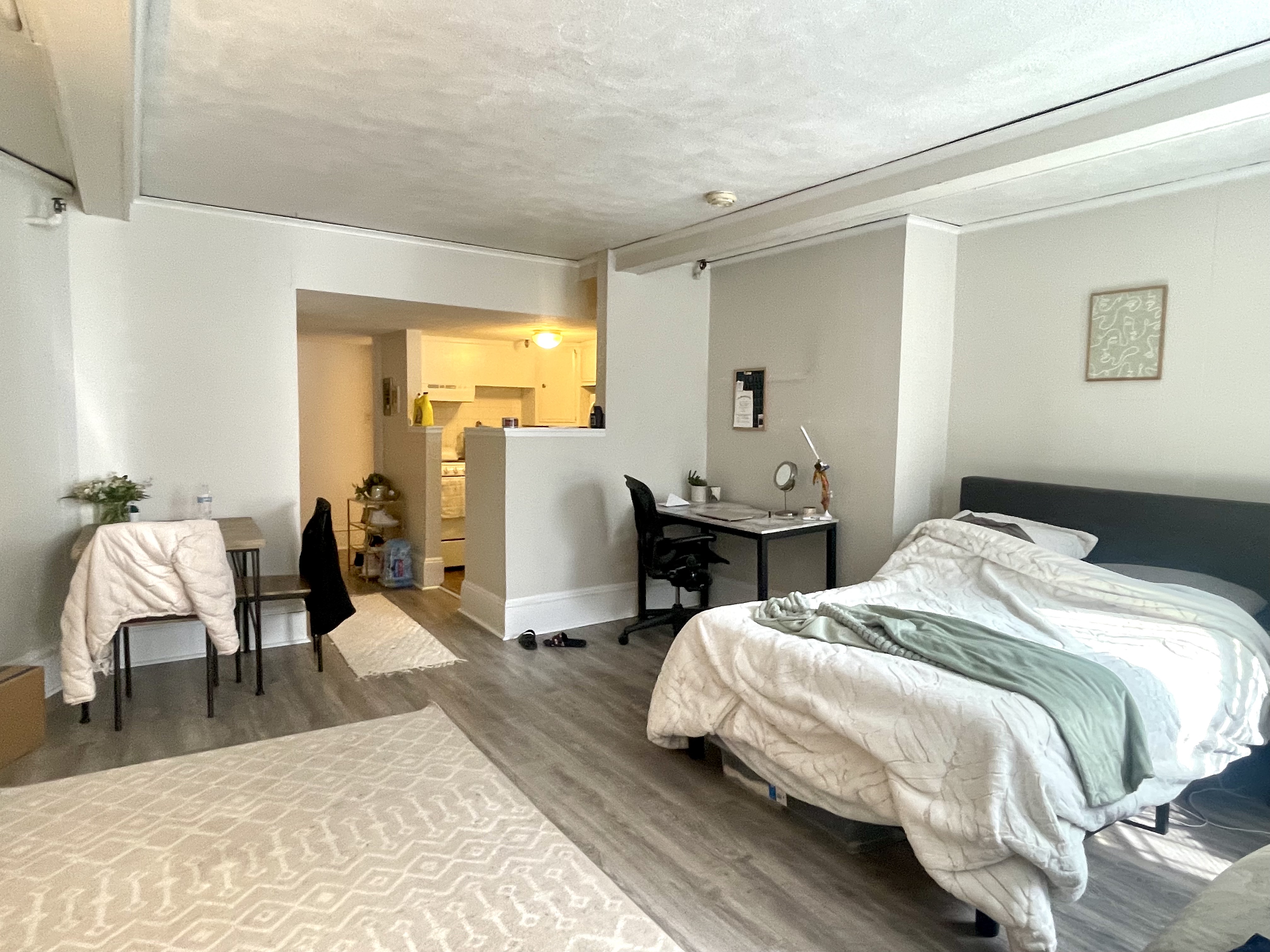 Studio bed, 1 bath apartment for rent at 188 Marlborough St Unit 2A, Back Bay — photo 6 of 8