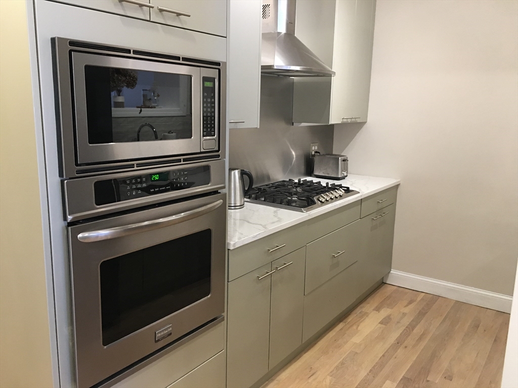1 bed, 1 bath apartment for rent at 188 North St Unit 24, North End — photo 6 of 9