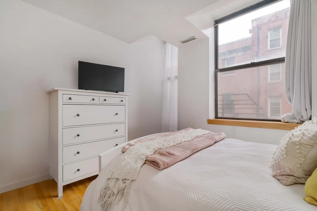 3 bed, 1 bath apartment for rent at 188 North Unit 21, North End — photo 20 of 31