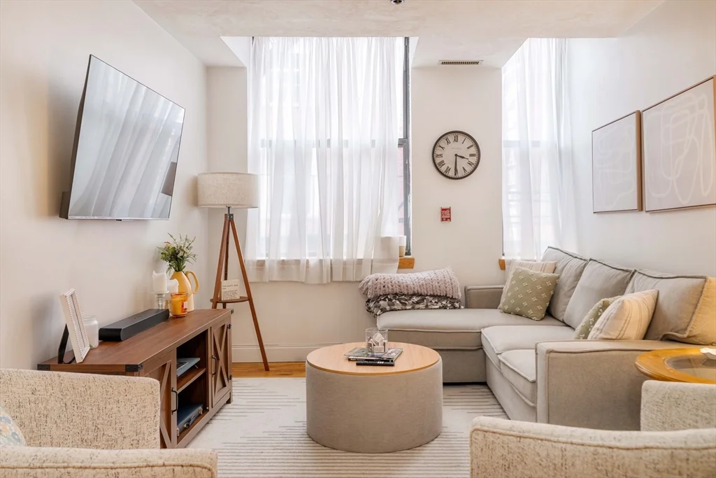1 bed, 1 bath apartment for rent at 188 North Unit 22, North End — photo 1 of 18